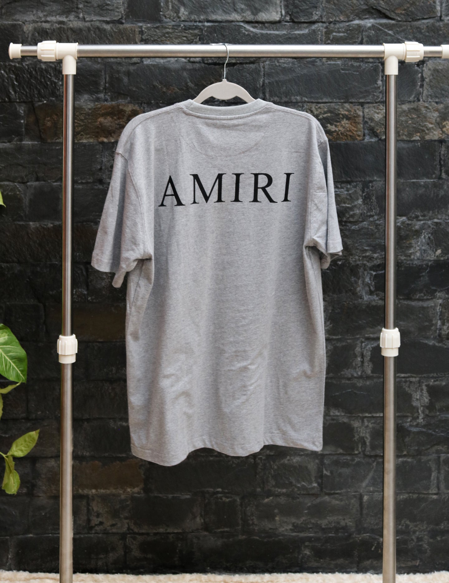 GREY AMIRI LOGO TEE